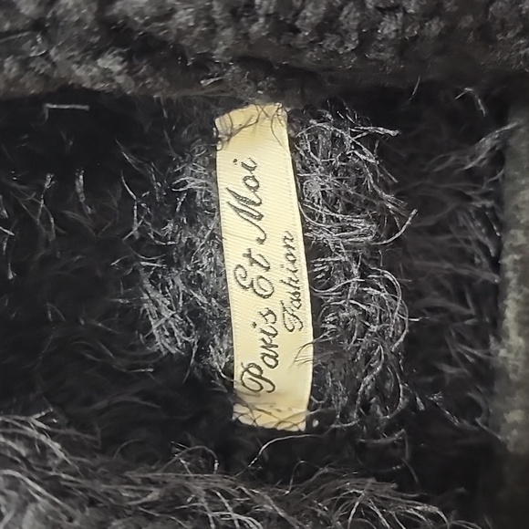 Woman Vest - Fake Fur - Picture 3 of 3